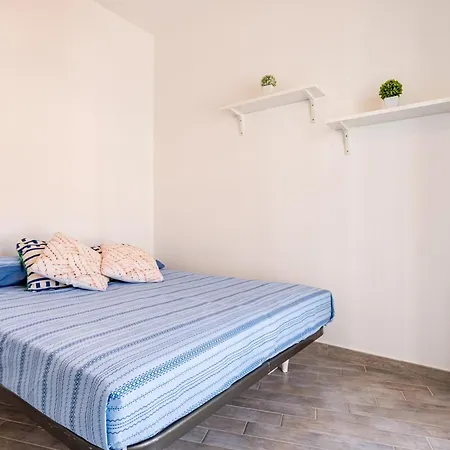 Seaside Escape - Cozy In 아파트 지아르디니낙소스