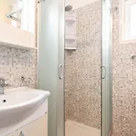 公寓 Guesthost - Seaside Escape - Cozy In