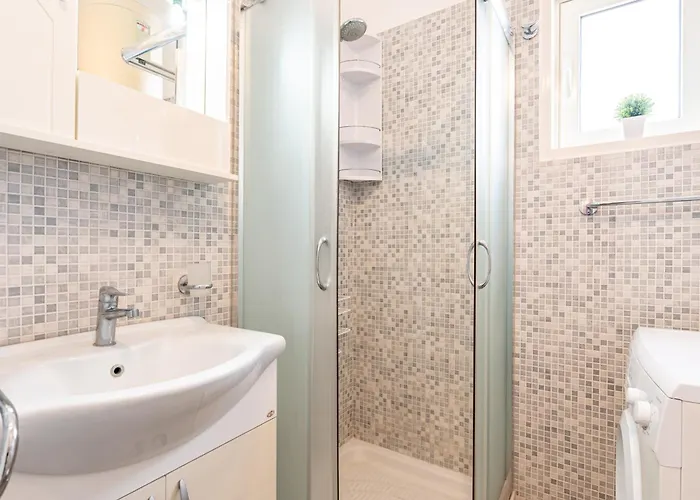 Apartment Seaside Escape - Cozy In