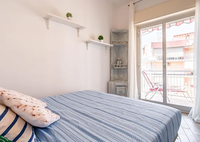 Seaside Escape - Cozy In Apartment Giardini Naxos